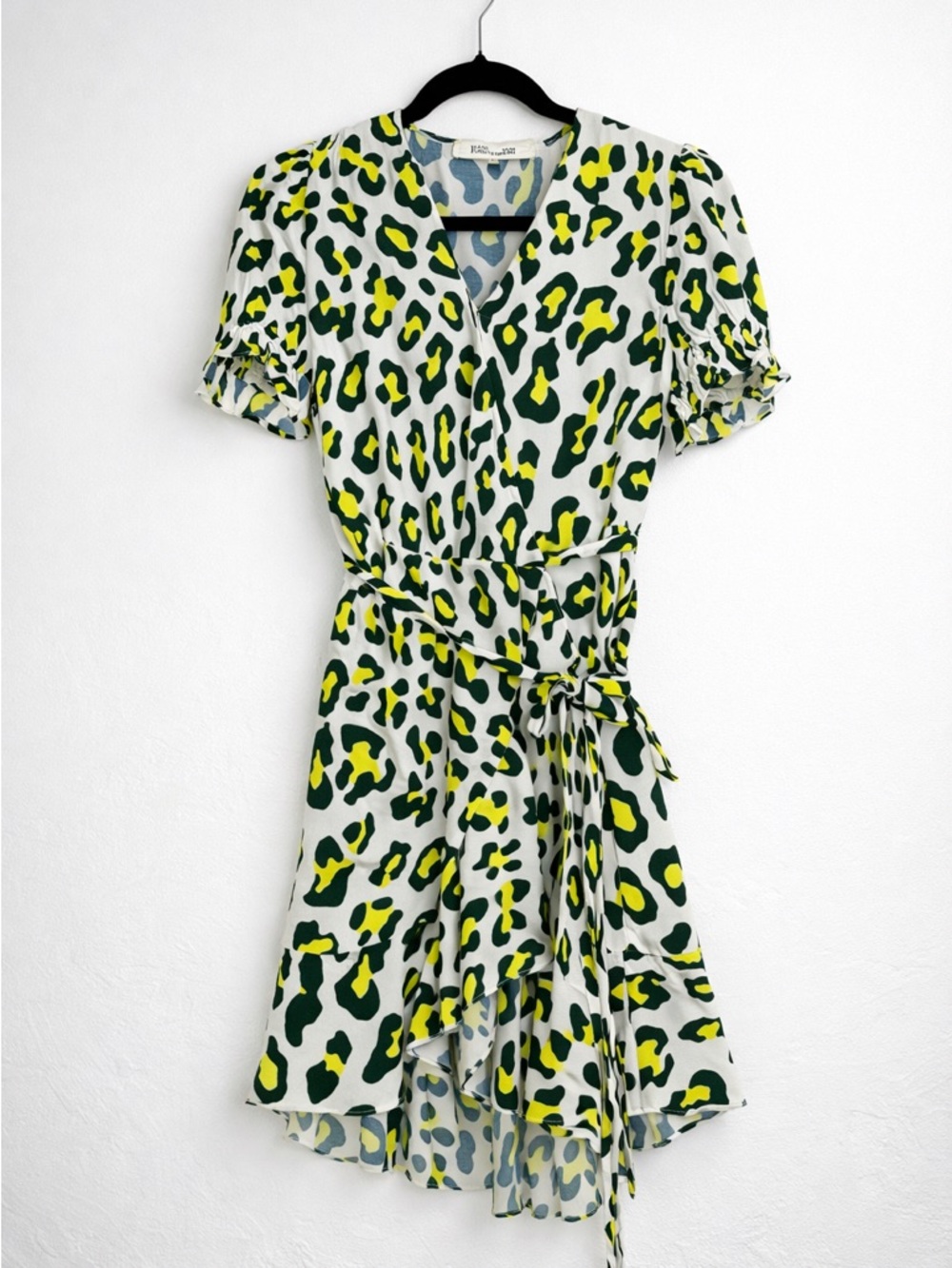 Diane von Furstenberg DVF Leopard Print Wrap Dress Mini Ruffle Size S